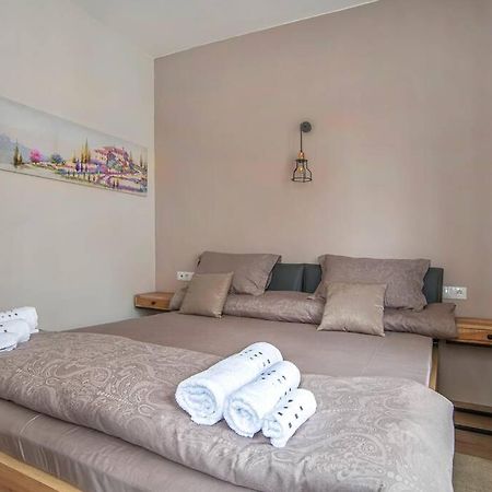 Elegant & Stylish 2 Bedroom Top Central Apartment ソフィア エクステリア 写真